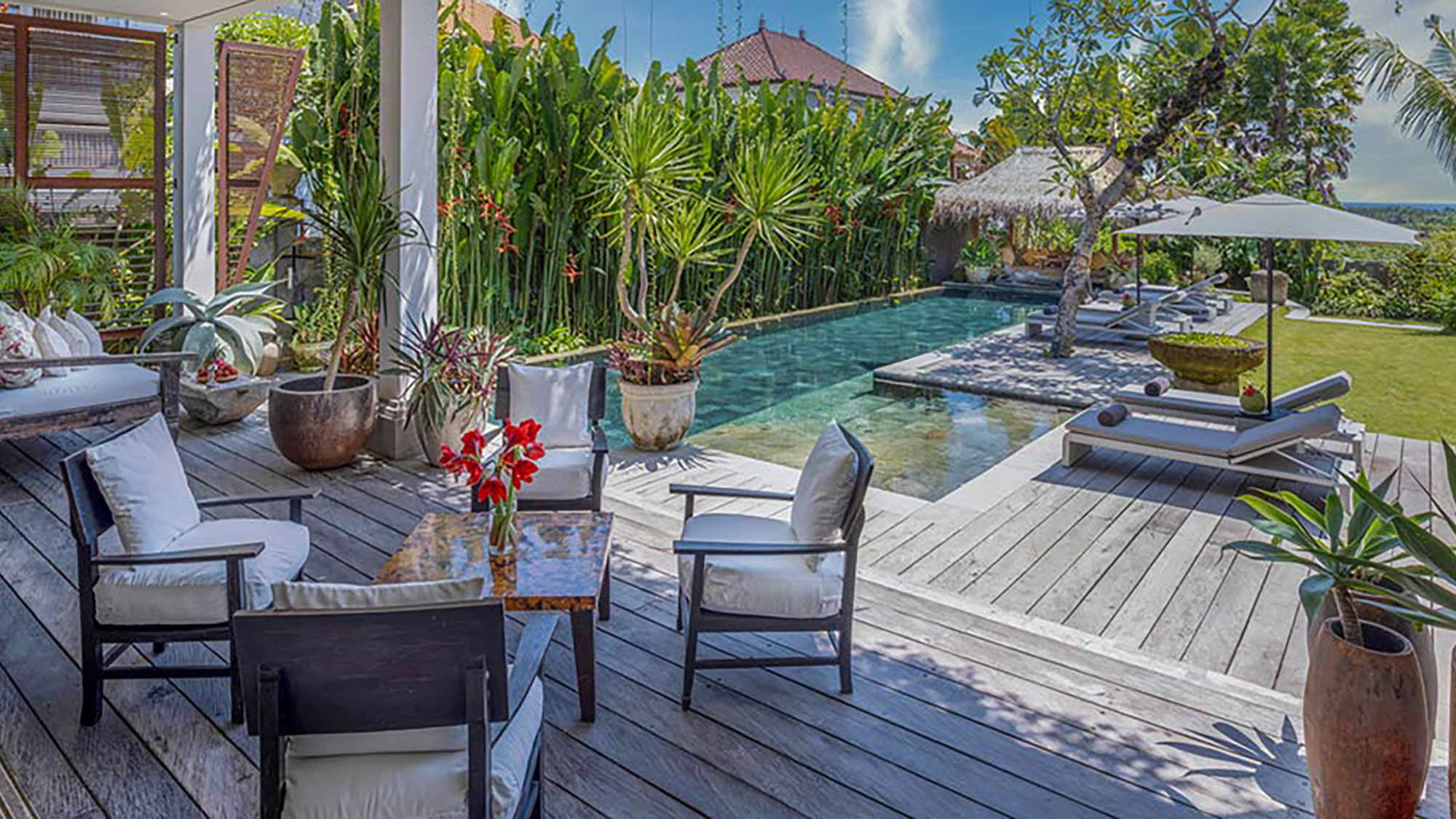 Amanora Bay Villas - Image 2